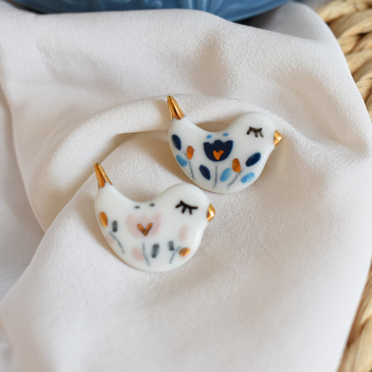 Little bird brooch