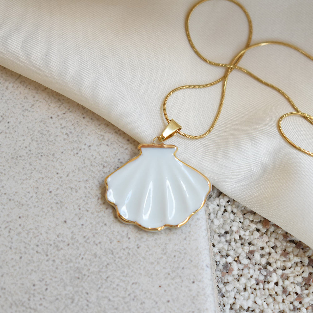 Shell – handmade porcelain necklace with 24k gold, by Joska Handmade