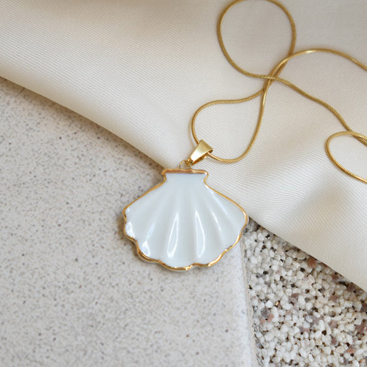 Shell – handmade porcelain necklace with 24k gold, by Joska Handmade