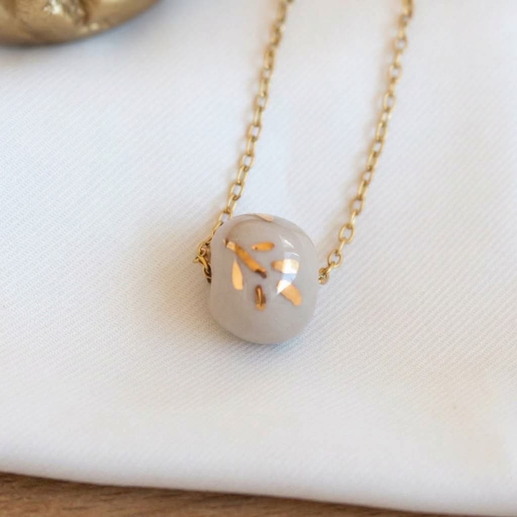 One Beads Necklace