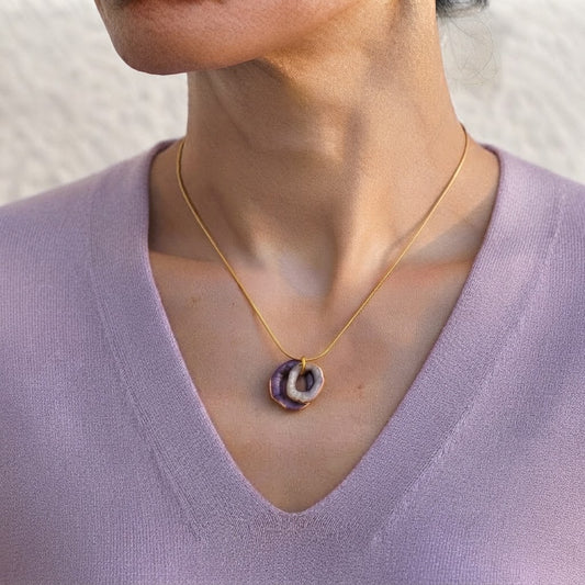 Color duet necklace